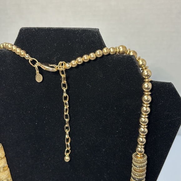 Chico’s Long Chunky Beaded Necklace Cream Gold Tone Acrylic Cylinder Disc Beads - Picture 10 of 12